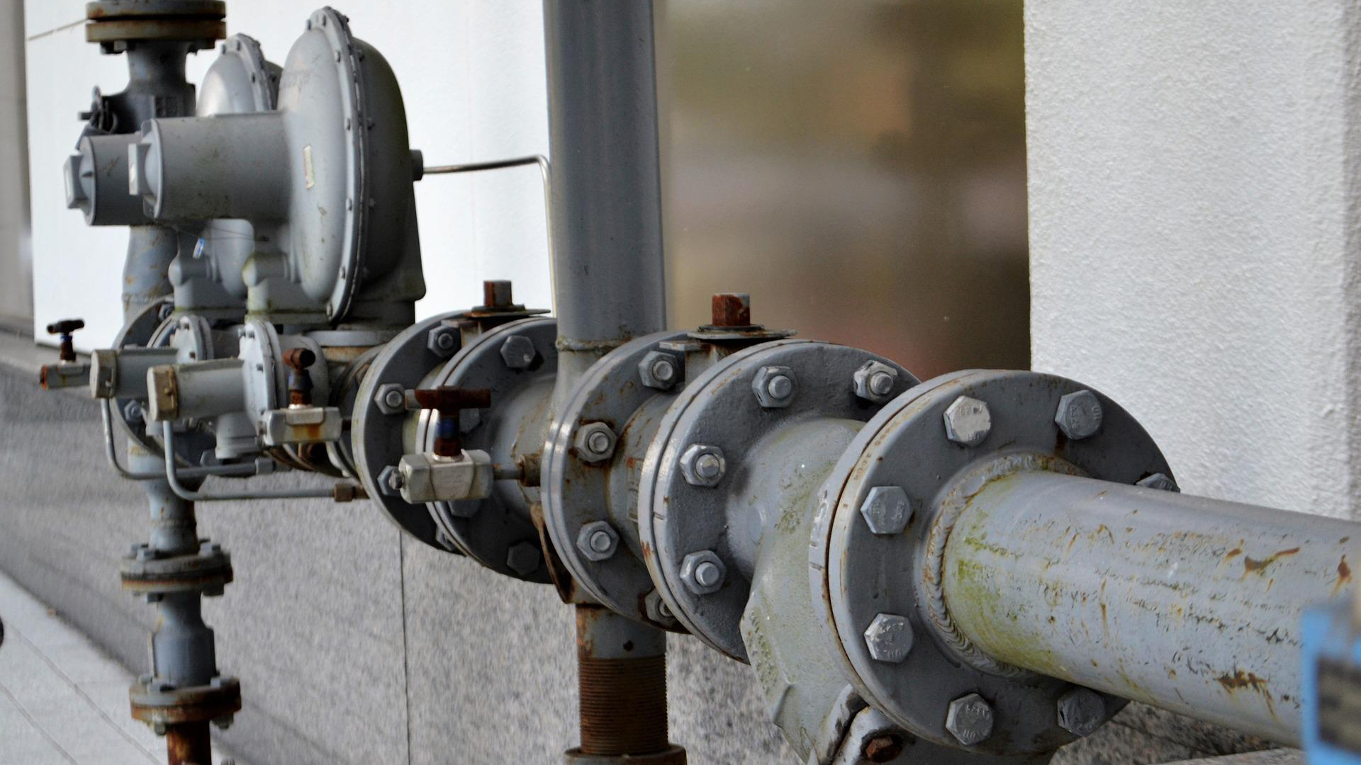 water-pipe-2852047_1920